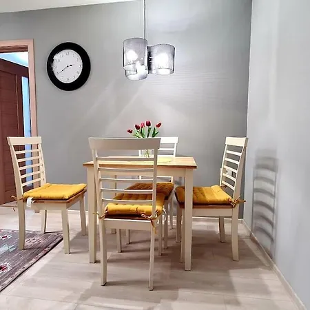 Apartment Deas